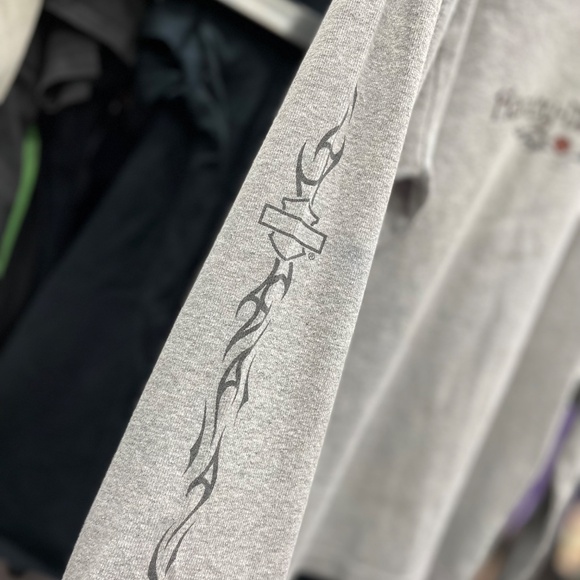 Vintage Harley-Davidson Long Sleeve Shirt Women’s L Gray Biker Graphic Tee - Picture 3 of 7